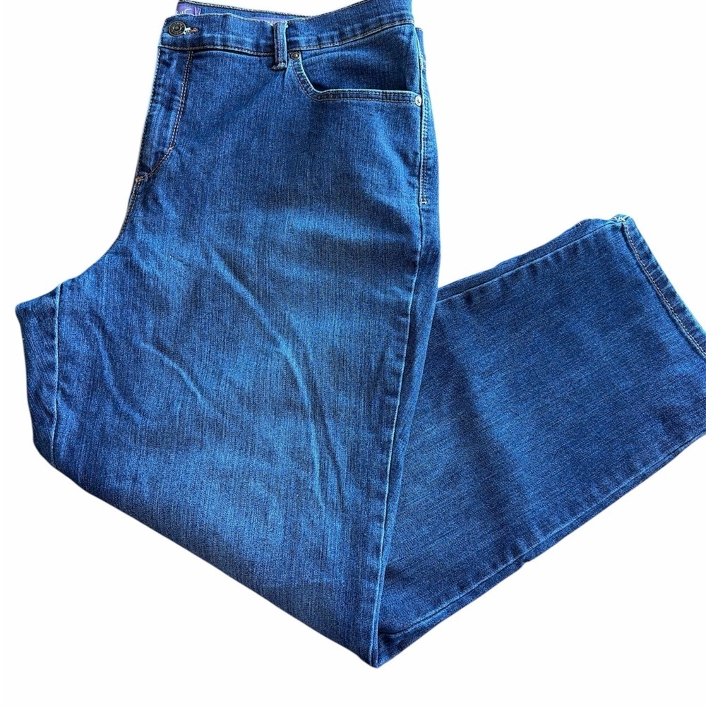 Gloria Vanderbilt Women's Amanda Blue Straight Leg Jeans 18W Short